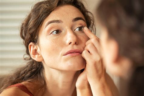 Tips For Getting Used To Wearing Contact Lenses Silk Vision
