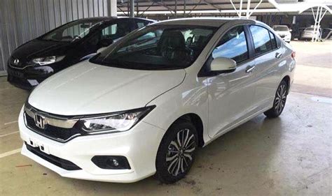 Wheel size for the 2017 honda city will vary depending on model chosen, although keep in mind that many manufacturers offer alternate wheel sizes as options on many models.the wheel size. Honda City 2017 facelift to launch today in Thailand ...