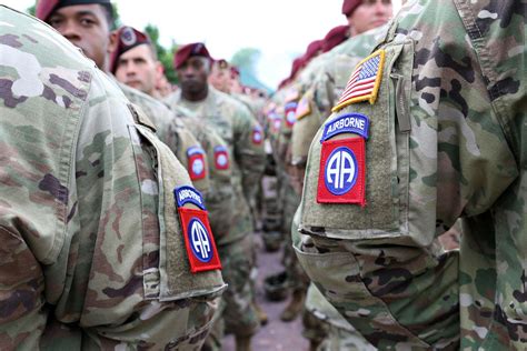 Paratroopers Of The 82nd Airborne Division Stand In NARA DVIDS