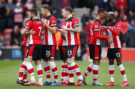 Southampton Fc Players Coaches Agree To Defer Salaries For Next 3