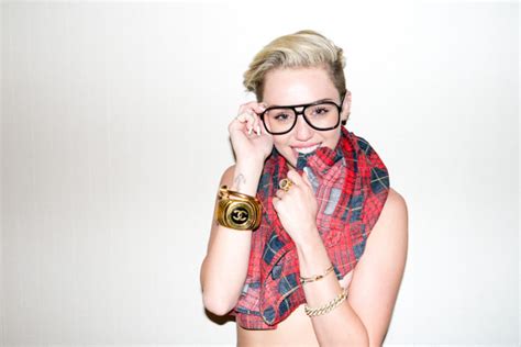 Miley Cyrus Poses Strips And Twerks For Terry Richardson Razorfine