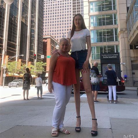 One Of The Worlds Tallest Women Has Legs That Are 53 Inches Long