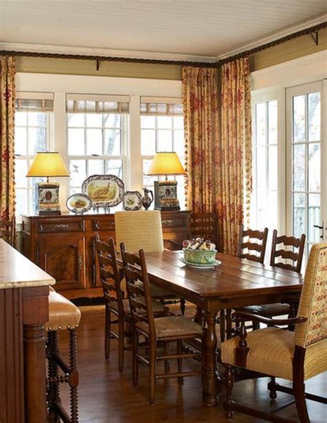 Nice 54 Traditional Farmhouse Dining Room Decoration About Ruth