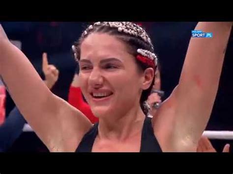 Secret in bed with my boss. Ewa Brodnicka : Lingerie Fighting Championship Want To Sign Boxing Champ Ewa Brodnicka After She ...
