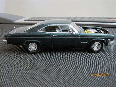 66 Chevy Impala Ss 396 2n1 Plastic Model Car Kit 125 Scale