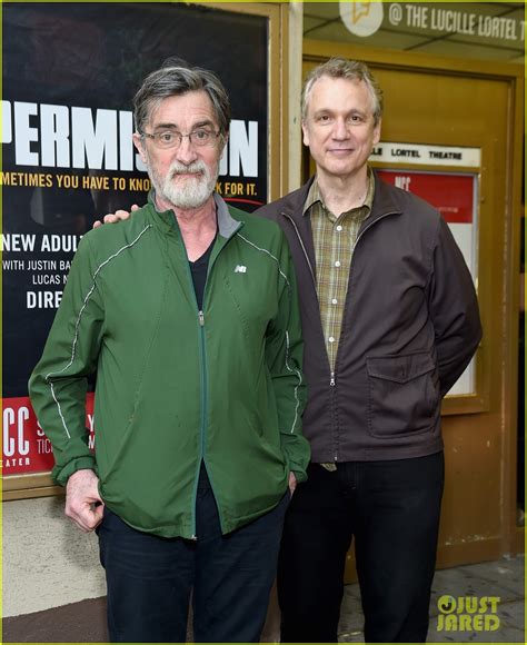 Roger Rees Dead Cheers And West Wing Actor Dies At 71 Photo 3413141