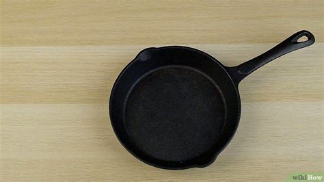 Maybe you would like to learn more about one of these? Pan Fry a Ribeye Steak in 2020 | Ribeye steak, Ribeye ...