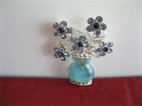 Avon Blue Brooch Vase And Flowers Vintage Etsy Blue Brooches