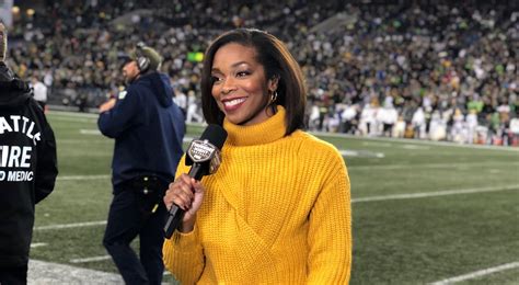 Nfl On Fox And Clippers Sideline Reporter Kristina Pink Fangirl