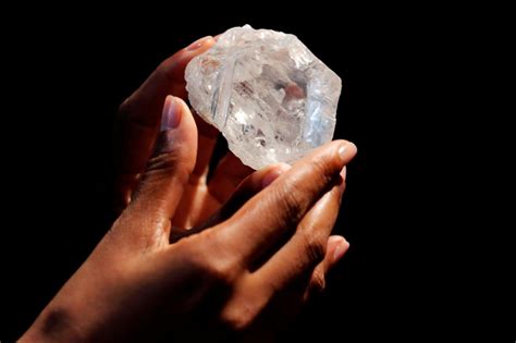 World Wonders Largest Diamond Discovery In 100 Years Sells For Record