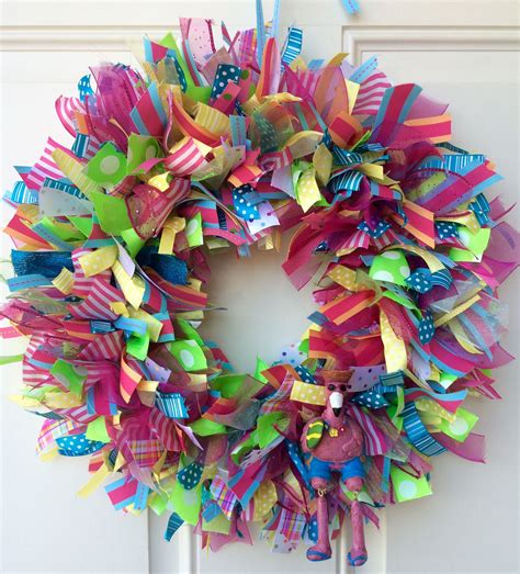 Pin by BumbleBee Wreaths on BumbleBee Wreaths | Christmas wreaths, Handmade wreaths, Holiday decor