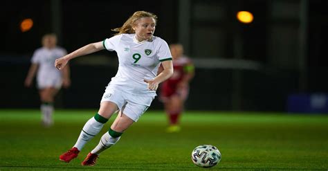 Interview With Irish International Footballer Amber Barrett Cologne
