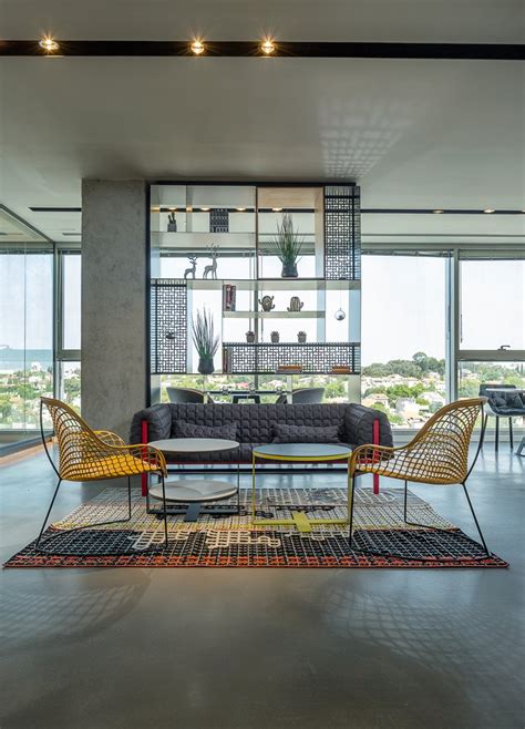 20 Amazing Real Estate Office Interior Design Idea Archdez
