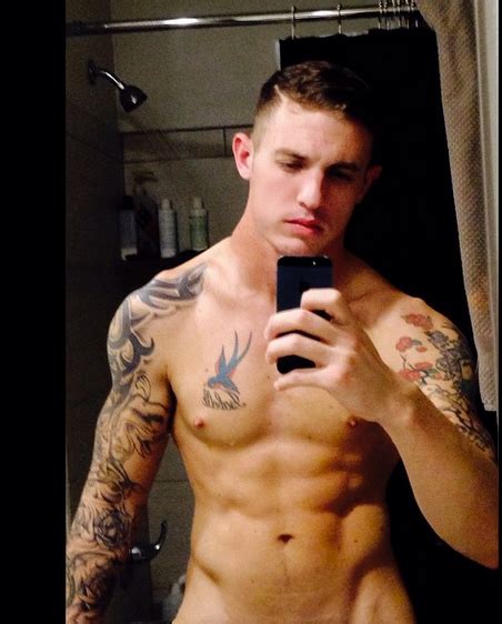 The Hottest Guys In Their Underwear On Instagram Part 1 • Cheapundies