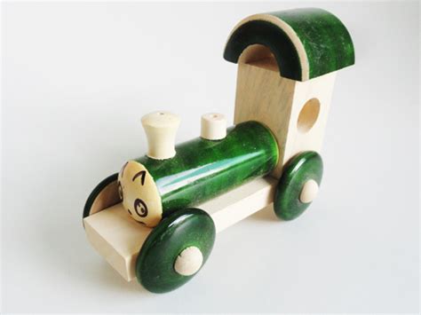 Handcrafted Wooden Super Train Engine Wooden Toy For Kids Multicolor