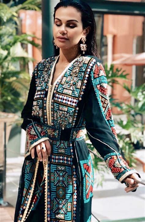 فوزية الناصري Moroccan Fashion Moroccan Dress Moroccan Clothing