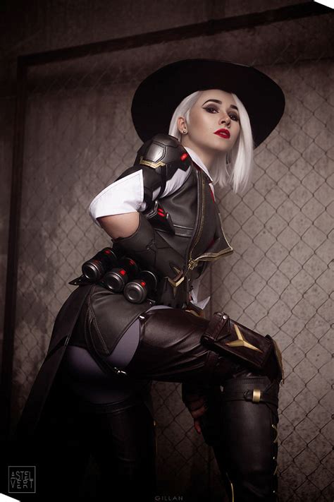 Ashe From Overwatch Daily Cosplay Com