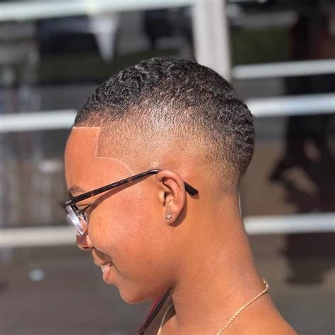 25 Bold Fade Hairstyles For Women To Copy This Year 2023
