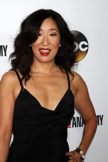 Sandra Oh Makes History As First Asian Nominated For Lead Actress Drama