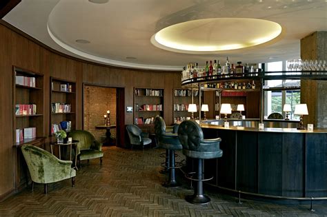 The workplace has an average download speed of 92 mbps and an upload speed of 34 mbps. Soho House Berlin | Private Events | Soho house berlin ...