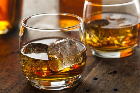 A Guide To Understanding The Different Types Of Whiskey Glasses Thrifty Momma Ramblings