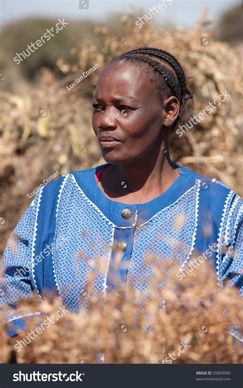 African Woman In Traditional Botswana Clothes Stock Photo 35809996
