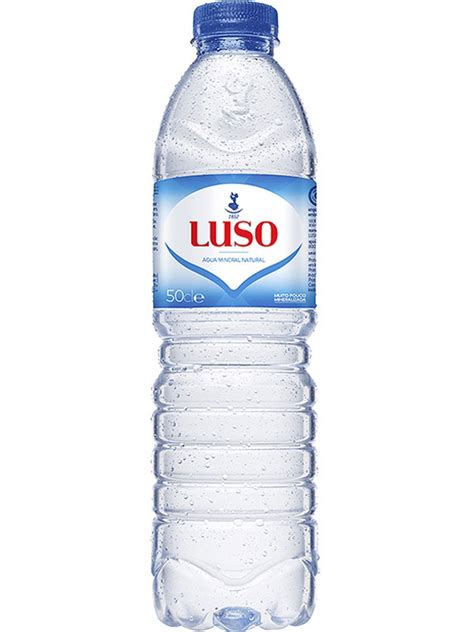 Truly a gift of nature, cactus natural mineral water is extracted 420ft underground from pure and clean natural water sources, which explains why it is rich in minerals. Luso - Mineral Water 500ml - Uvanegra