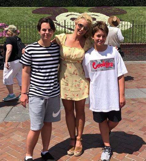 What we know about britney spears' sons sean and jayden, including the new information form the framing britney spears documentary. Britney Spears STUNS fans as she reveals what she 'really ...