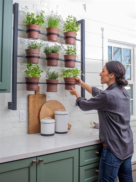 Joanna Gaines On Fixer Upper With Her Herb Kitchen Rack Love It