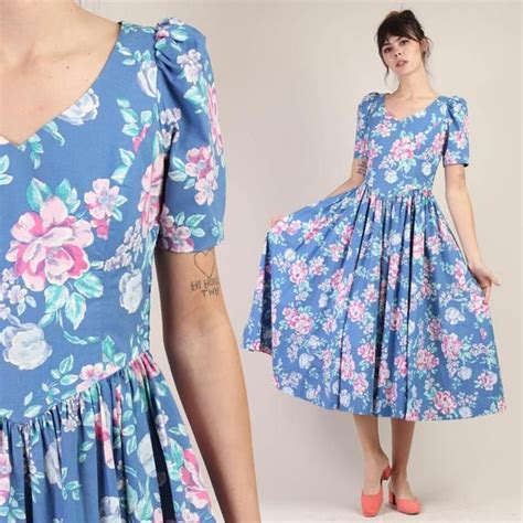 80s laura ashley cotton dress s m blue floral romantic periwinkle midi day sun dress 1980s