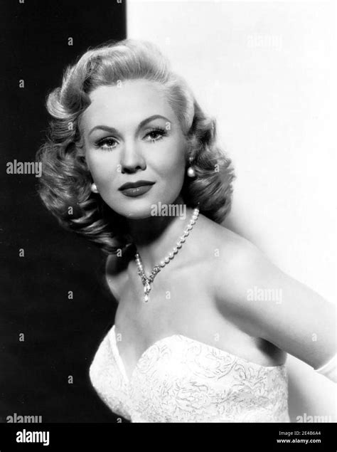 Virginia Mayo Black And White Stock Photos And Images Alamy