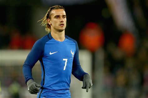 See more ideas about antoine griezmann, griezmann, football. Antoine Griezmann Hair, antoine griezmann hairstyle ...