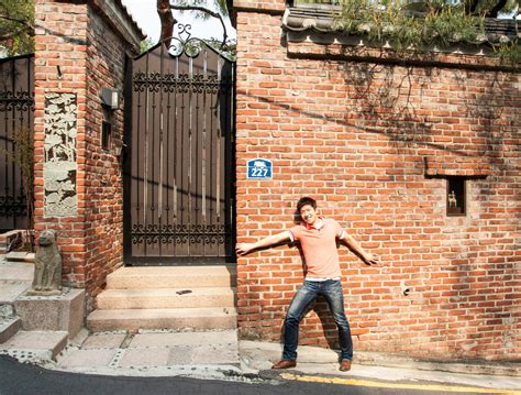 Kim tan es el heredero de grupo jeguk, enviado a estudiar en el extranjero. The Heirs Filming location Kim Tan House - Ewha DH guesthouse