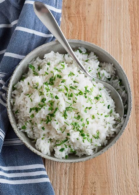 Try This Foolproof Method For Fluffy Easy Boiled Long Grain Rice