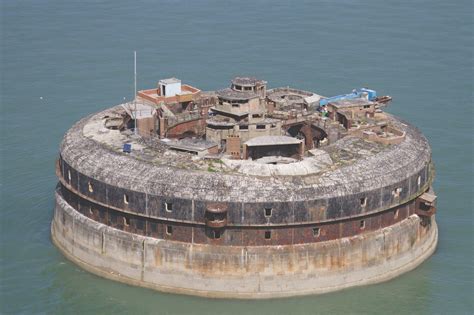 A Trio Of Napoleonic Forts Is For Sale In The English Channel The Spaces