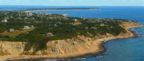 Block Island Tourism Guide And Places To Stay Visit Rhode Island