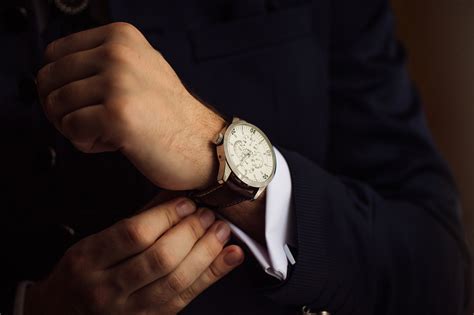 Time Keeping With Class 8 Great Mens Watches For Any Style Izzyweb