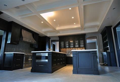 Tiles can be used to make all kinds of ceiling designs. 4 Incredible Coffered Ceiling Styles