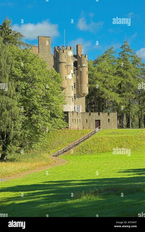 Invercauld Castle Hi Res Stock Photography And Images Alamy
