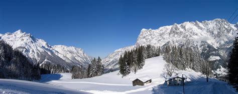 Capitals of the austrian states. Werfen - Ihr Urlaub in Salzburg, Österreich ...