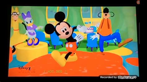 Mickey Mouse Clubhouse Mickeys Wonderland In Adventure Hot Dog Dance