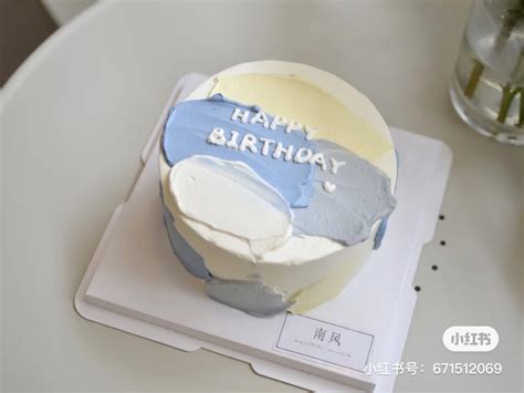 Oct 30, 2019 · i buy men's socks because womens socks are always too small for me, i wear a 8.5 in open toe, 9.5 or 10 in sneakers. Minimalist Korean-Style Birthday Cakes To Take Inspiration ...