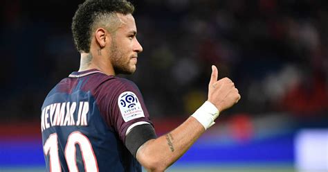 Com messi, porém, a ideia é para isso, no entanto, será preciso jogar. Playerunknowns Battlegrounds - Neymar imita soco no ar de ...