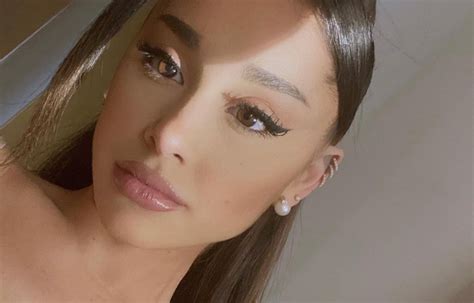 Ariana Grande To Appear And Perform In Fortnite Video Game