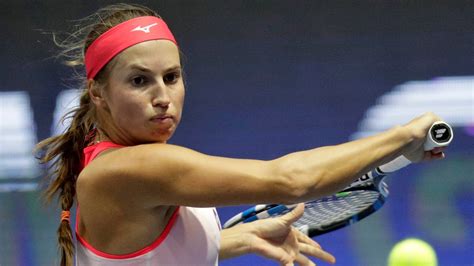Yulia Putintseva Affrontera Kristina Mladenovic En Finale à Saint