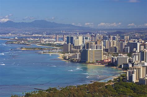 View At High Rise Buildings Of Honolulu License Image 70313243
