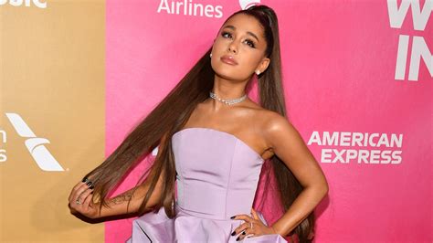 Ariana Grande Wore Her Hair Down Again And Fans Are Freaking Out Allure