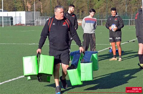 Флинн гиллиан ( flynn gillian ). Nouvel attelage et nouvelle charnière pour les Diables ...