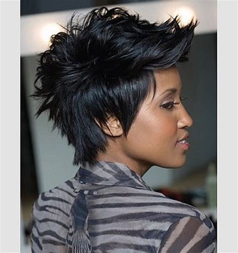 How To Style Short Razor Cut Hair 15 Gorgeous Razor Cut Short Hairstyles For All Types Of Hair