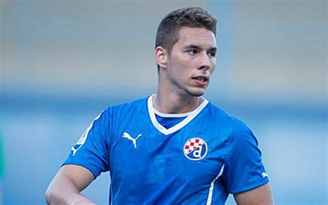 Born 6 may 1995) is a croatian professional footballer who plays as a winger for serie a club genoa, on loan from juventus, and the croatia national team. Croatian Footballer Marko Pjaca Wiki, Bio, Age, Career ...